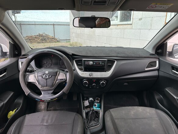 2017 Hyundai Solaris II, белый - вид 8