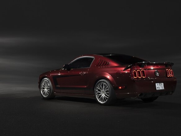2005 Ford Mustang V, пурпурный, 3300000 рублей - вид 24