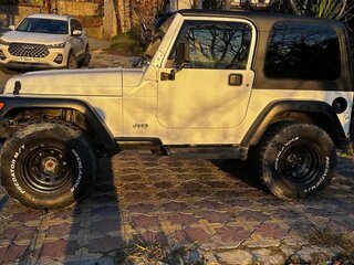 1998 Jeep Wrangler II (TJ), белый, 1400000 рублей, вид 2