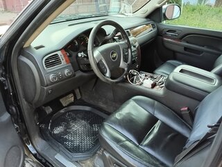 2012 Chevrolet Tahoe 6AT III, чёрный, 3100000 рублей, вид 5
