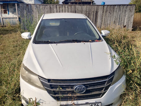 Lifan Solano II