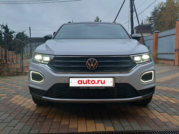 2021 Volkswagen T-Roc I, белый, 3550000 рублей - вид 3