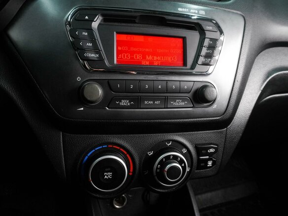 2014 Kia Rio III, серебристый, 779000 рублей - вид 11