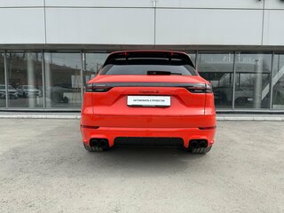 2019 Porsche Cayenne S III, оранжевый, 9000000 рублей, вид 5