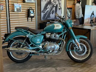 2026 Royal Enfield Classic 650, зелёный, 713000 рублей, вид 2