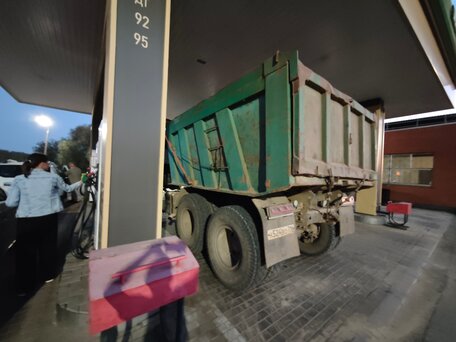 2006 КамАЗ 65115, серый, 1300000 рублей, вид 5
