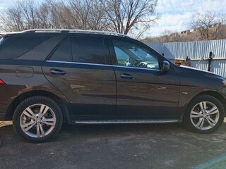 2012 Mercedes-Benz M-Класс 350 CDI III (W166), коричневый, 2500000 рублей, вид 3