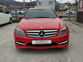 2010 Mercedes-Benz C-Класс 180 BlueEFFICIENCY III (W204), красный, 1320000 рублей, вид 2