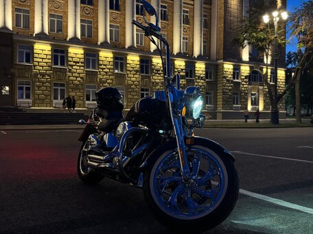2006 Harley-Davidson Fat Boy, фиолетовый, 1150000 рублей, вид 5