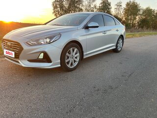 2019 Hyundai Sonata VII (LF) Рестайлинг, серебристый, 1800000 рублей, вид 1