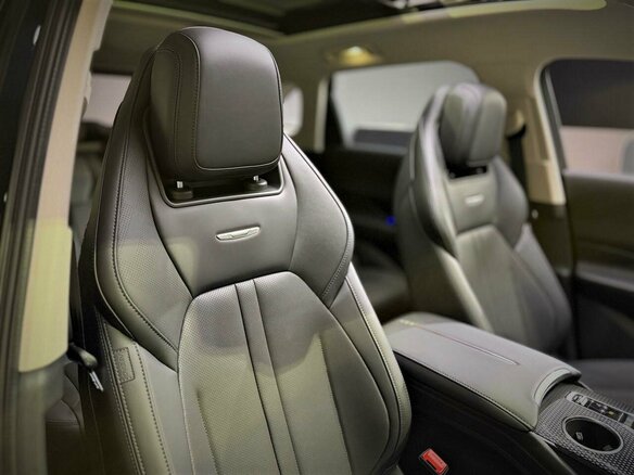 2025 Hongqi HS3, зелёный, 3260000 рублей - вид 12