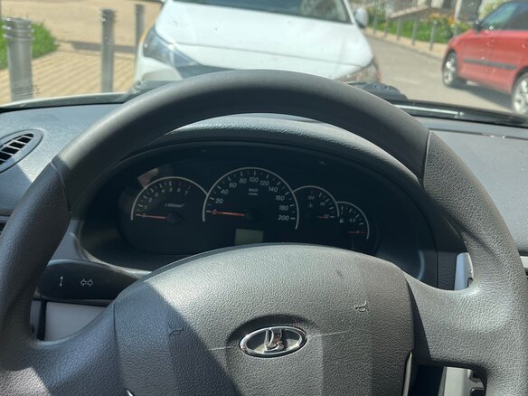 2013 Lada (ВАЗ) Priora I, белый, 550000 рублей - вид 6
