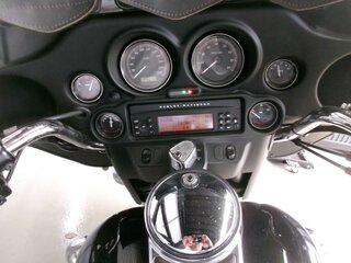 2006 Harley-Davidson Electra Glide, чёрный, 899000 рублей, вид 5