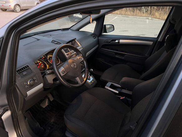 2006 Opel Zafira B, серый, 825000 рублей - вид 12