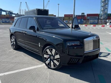 2025 Rolls-Royce Cullinan I Рестайлинг (Series II), чёрный, 69000000 рублей, вид 1