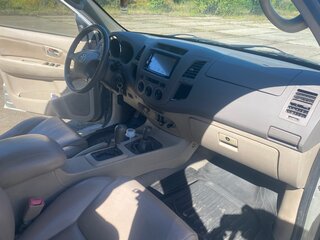 2007 Toyota Fortuner I, серебристый, 2000000 рублей, вид 5