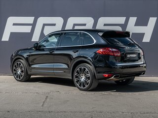 2010 Porsche Cayenne Diesel II (958), чёрный, 2599000 рублей, вид 2