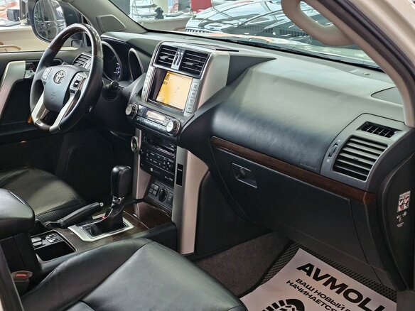 2010 Toyota Land Cruiser Prado 150 Series, белый - вид 25