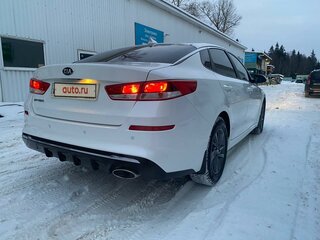 2018 Kia Optima IV Рестайлинг, белый, 1499999 рублей, вид 5