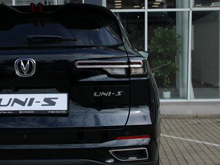 2025 Changan UNI-S I, чёрный, 3179900 рублей, вид 5