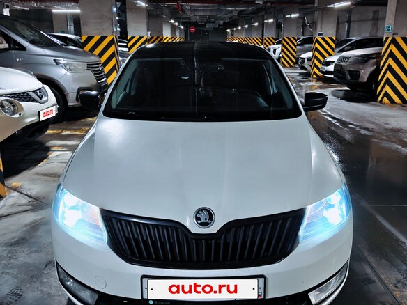 2017 Skoda Rapid I, белый, 1200000 рублей