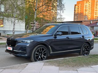 2019 BMW X7 30d I (G07), серый, 6199777 рублей, вид 5