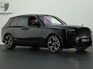 2025 Rolls-Royce Cullinan Black Badge I Рестайлинг (Series II), чёрный, 88450000 рублей, вид 4