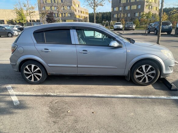 2007 Opel Astra H, серый, 400000 рублей - вид 2