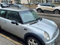 2005 Mini Hatch Cooper I (R50), серебристый, 461723 рублей - вид 2