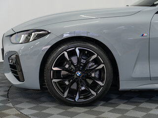2025 BMW 4 серии 430i G22, G23, G26 Рестайлинг, серый, 7790000 рублей, вид 4