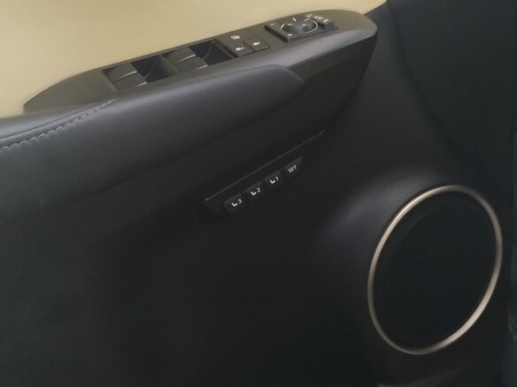 2015 Lexus NX 300h I, синий, 2800000 рублей - вид 10