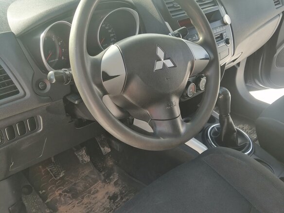 2010 Mitsubishi ASX I, чёрный, 920000 рублей - вид 5