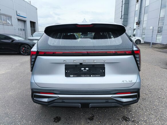 2026 Geely Atlas II, серебристый, 3449990 рублей - вид 5