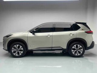 2023 Nissan X-Trail IV, серый, 3035000 рублей, вид 4