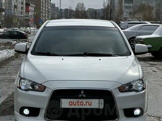 2012 Mitsubishi Lancer X Рестайлинг, белый, 1310000 рублей, вид 1