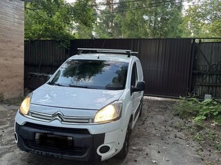 2012 Citroen Berlingo II Рестайлинг, белый, 610000 рублей, вид 1