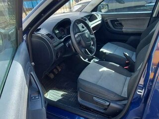 2011 Skoda Fabia II Рестайлинг, синий, 355555 рублей, вид 3