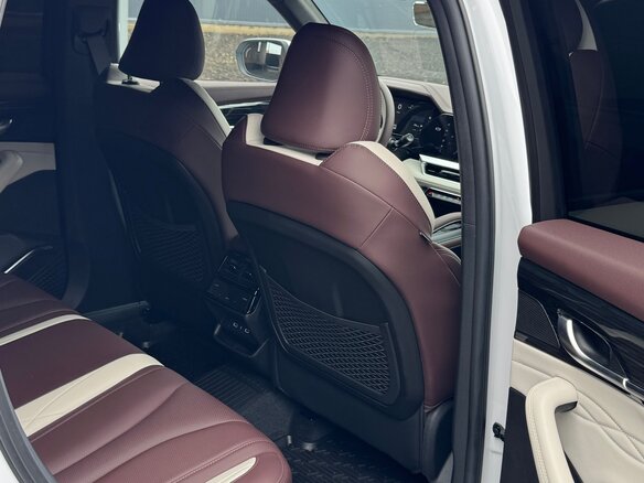 2023 Geely Monjaro I, белый, 3950000 рублей - вид 19