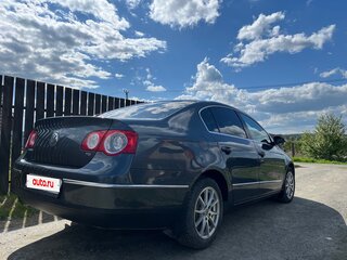 2010 Volkswagen Passat B6, серый, 900000 рублей, вид 3