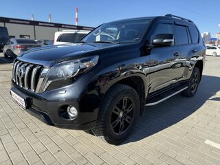 2017 Toyota Land Cruiser Prado 150 Series Рестайлинг 1, чёрный, 4300000 рублей, вид 1