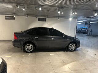 2010 Ford Focus II Рестайлинг, серый, 790000 рублей, вид 5