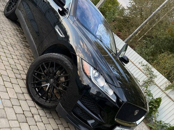 2018 Jaguar F-Pace I, чёрный, 3150000 рублей - вид 18
