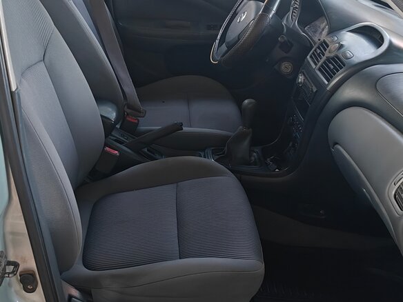 2006 Nissan Almera Classic I, серебристый, 350000 рублей - вид 4