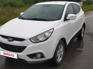 2013 Hyundai ix35 I Рестайлинг, белый, 1400000 рублей, вид 1