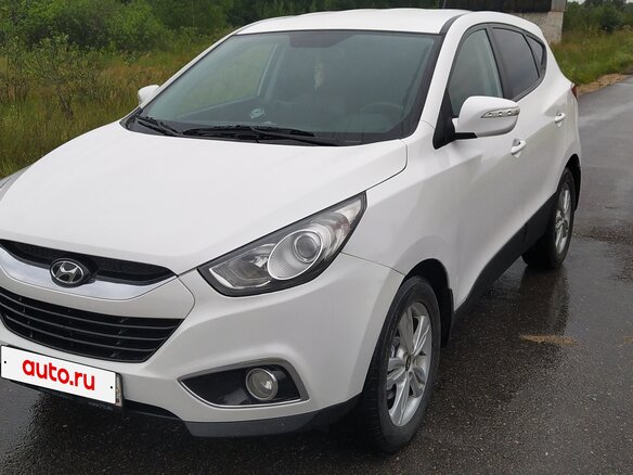2013 Hyundai ix35 I Рестайлинг, белый, 1400000 рублей