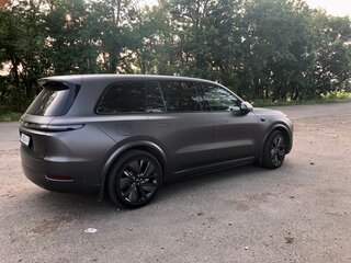 2024 Li Auto (Lixiang) L9 44.5 kWh I, серый, 7150000 рублей, вид 4