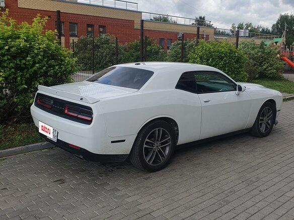 2020 Dodge Challenger III Рестайлинг 2, белый, 3450000 рублей - вид 5
