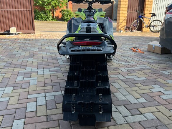 2021 BRP Ski-Doo Summit 850, чёрный, 1250000 рублей - вид 5