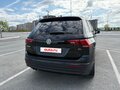 2018 Volkswagen Tiguan II, чёрный, 1950000 рублей - вид 3
