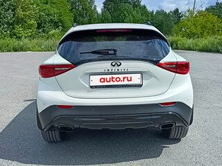 2017 Infiniti QX30, белый, 2470000 рублей, вид 5